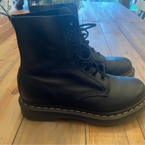 Dr. Martens Pascal Boot Black